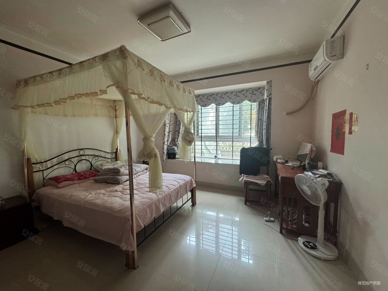 昌茂澳洲园4室2厅2卫148㎡南北200万