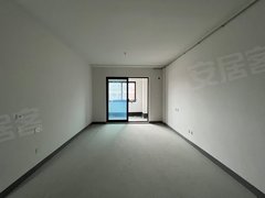 上海浦东高东绿杨三房毛坯可做四个房间，有车位有空关期，可长签房东诚心出租出租房源真实图片