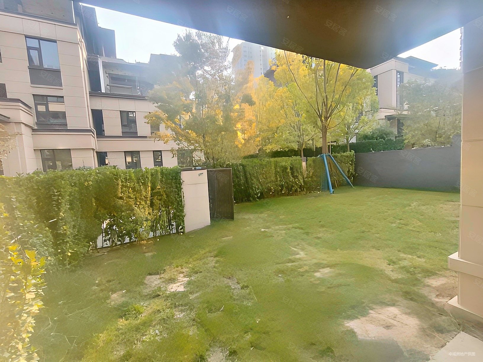 唐冶现房叠拼联排别墅带大院子大露台即住双地铁