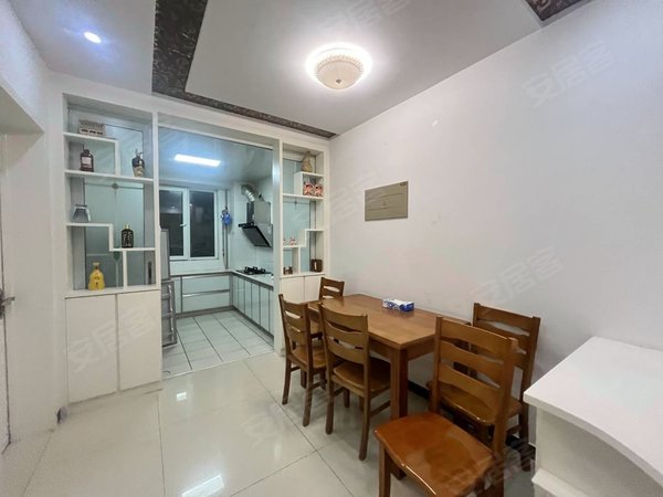 昌乐昌乐城区体育公园东山花园电梯！下楼附，小！家具家电齐全，拎包入住！看房方便出租房源真实图片