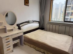 丹东振安九连城街十四中附近珍珠小区 1室1厅1卫 精装修包取暖家电齐全有空调出租房源真实图片