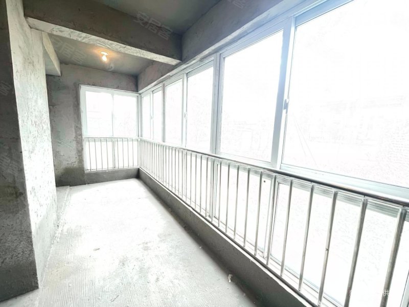 急售(鑫汉源)带车位 储藏室 走一手 无需过户 带