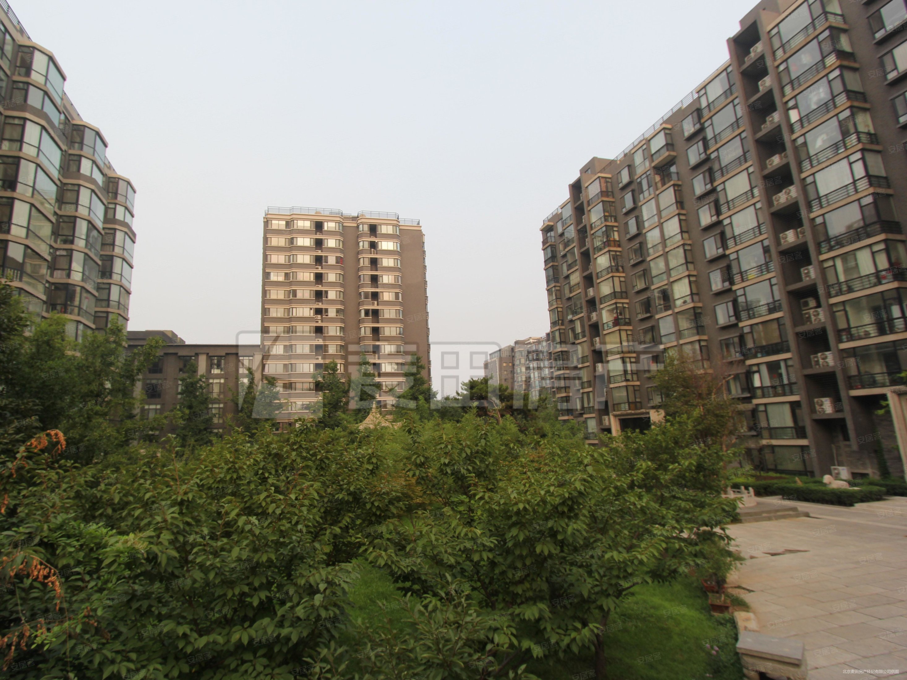 安立花园 顶层复式 南北通透 满五w一 有钥匙 看房随时