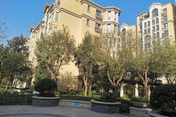 普罗旺世佛罗伦斯(东区)