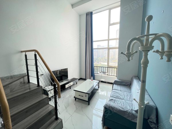 昆明五华泛亚科技新区新城吾悦广场吾悦广场大河梗地铁口旁 卡卡公寓