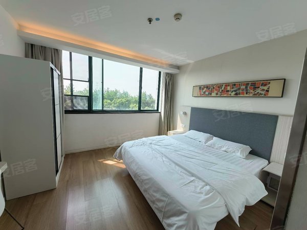 上海金山金山新城金山大道2718弄综合楼金山大道原汉庭酒店现单身公寓