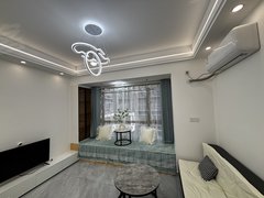 贵阳南明花果园财富广场4号温馨一居室拎包入住随时看房押一付一 无中介F出租房源真实图片