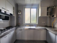 巢湖半汤半汤片区玫瑰园2楼3室3台空调拎包入住出租房源真实图片