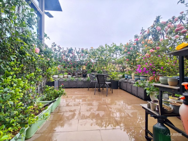 御蓝湾叠上别墅 送屋顶花园使用面积300多平
