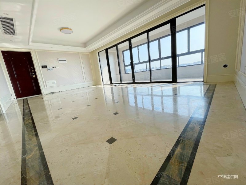 武侯区西派城a区精装套三双卫带露台带中央空调地暖