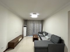 韶关武江新城区保利中悦花园 拎包入住3室2卫 韶州中学对面 租1600元出租房源真实图片