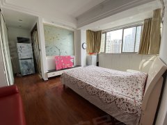 荆州沙市白云路电梯房，标准一室一厅一厨一卫，精装修，家具家电齐全出租房源真实图片