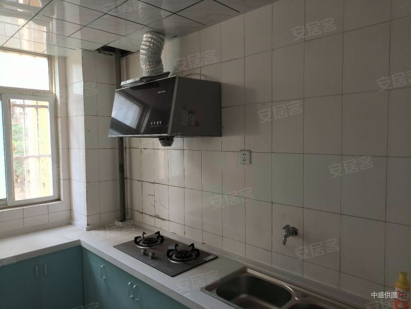 荣城花园北苑 小三房 带电梯 朝南 交通便利 近地铁