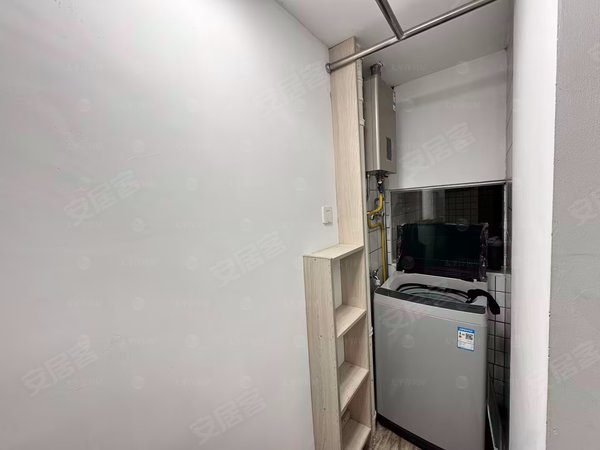 上海普陀长寿路汇丽花园精装!长寿路商圈!近地铁13号线!生活设施齐全,出行方便出租房源真实图片