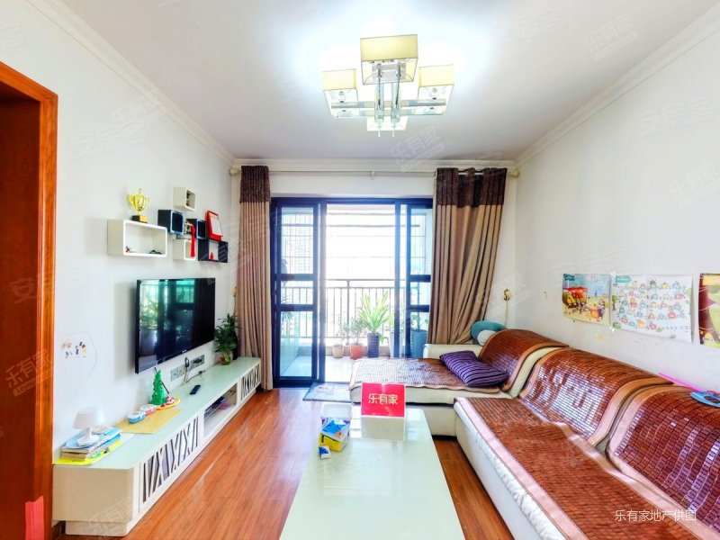 富川瑞园3室2厅750万