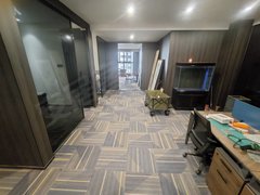 大唐国际公寓 电梯房 精装修 服务 现代服务业 拎包入住
