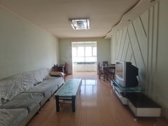 昌吉昌吉市文化宫地质村5楼,俩室,76平,800每月，看房联系。出租房源真实图片