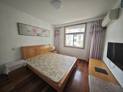 马鞍山花山幸福广场金色新天地附近,菊花园4楼,两张床三台空调,干净整洁出租房源真实图片