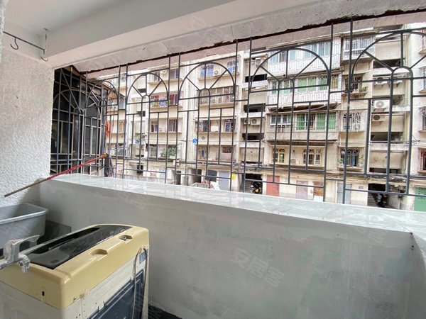 福州台江鳌峰亚峰新区亚峰新区落地一楼大三房 台江万达旁 鳌峰大桥