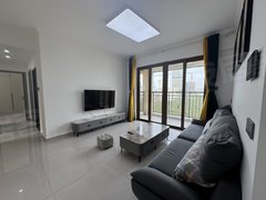 惠州大亚湾龙光德州城龙光城北八期 4室2厅2卫 家电齐全 精装修出租房源真实图片