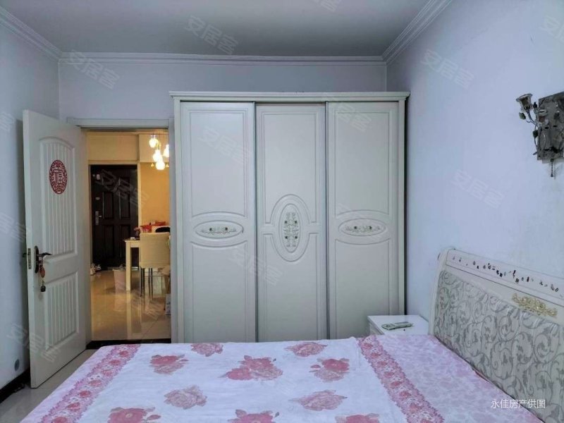 急售,二环里,d铁口,全明户型,全天采光好,随时看房,上城浩林园二手房