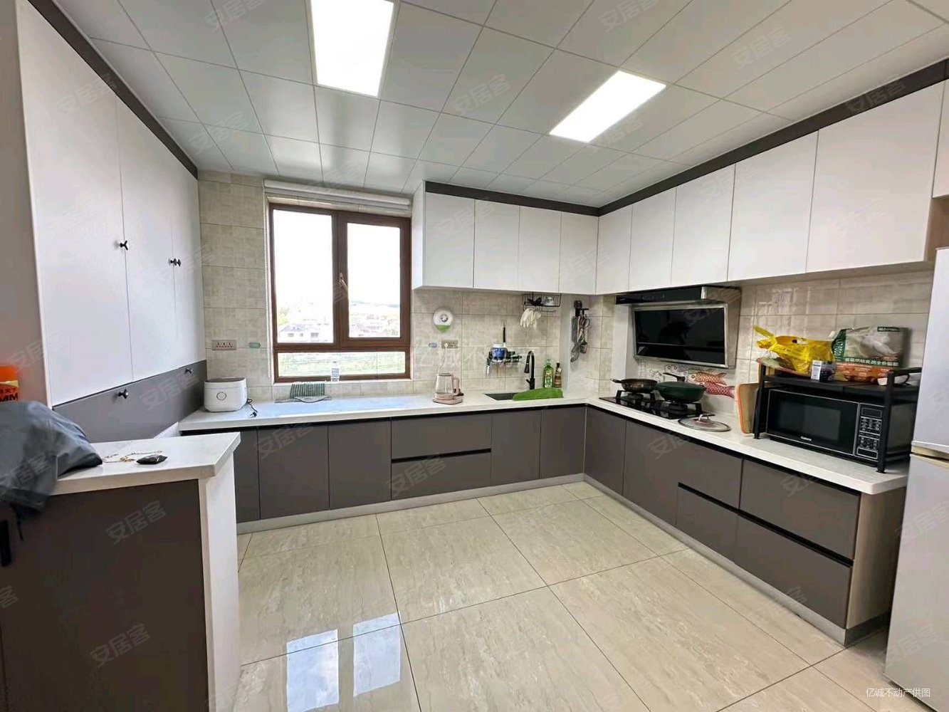 格林尚品3室2厅1卫104㎡南北57.9万