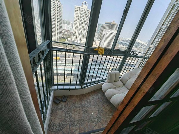 【多图】华鼎广场,田林租房,1号线体育馆地铁口,精装修,带阳台,燃气