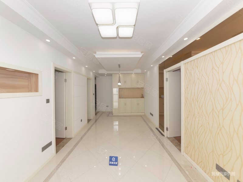 10号线宋园路地铁口15号线姚虹路站电梯两房朝南