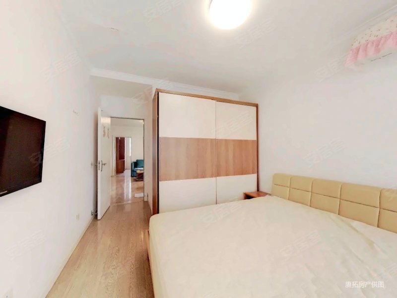 市北海枫雅居 精装两室 南北卧东明厅 全明户型