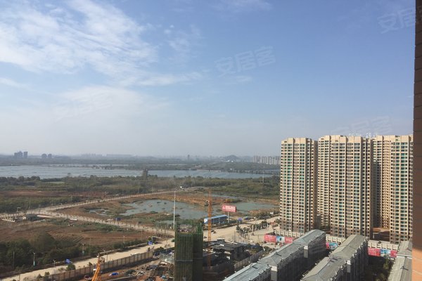 左岭社区人口_社区人口普查照片(2)
