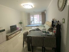 济南历城工业北路万象新天剑桥郡 2室2厅1卫 电梯房 精装修99平米出租房源真实图片