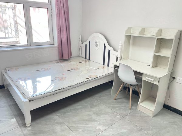 北京房山长阳朱岗子村住房朱岗子村口 自家房子 押一付一 没有中介费