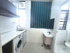 东莞黄江天虹黄江大道101-200号自建房 1室0厅1卫  精装修出租房源真实图片