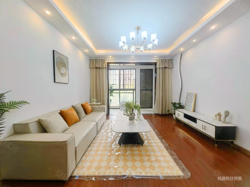 吾悦广场旁中晟溪城精装三室可拎包入住急售