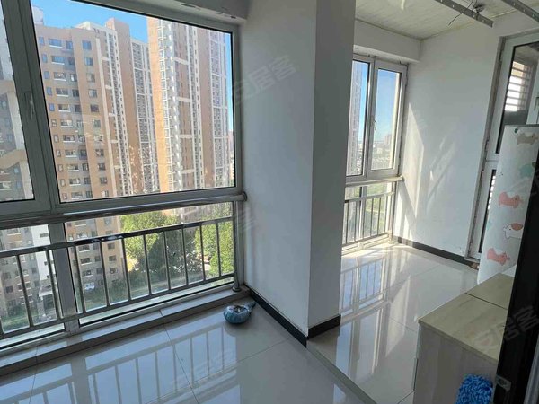 天津蓟州渔阳镇天一绿海揽秀园天一电梯房三室精装随时看房有钥匙出租