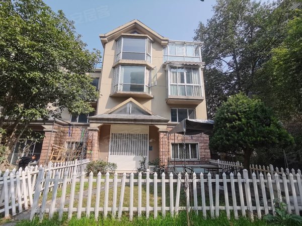 杭州萧山北干国泰花园(别墅)萧山主城区 区政府旁 国泰花园排屋 带