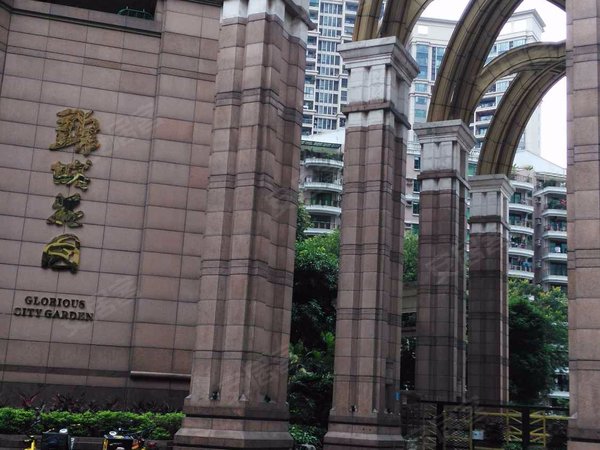 广州越秀东风东锦城花园锦城花园(一至二期) 三房两卫 精装修 南北