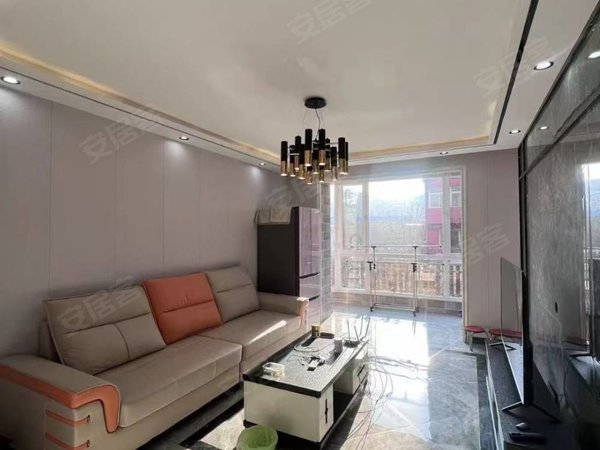 铁岭银州银州城区新场小区城南惠丰附近 俩室俩厅 精装修 家具家电齐全,拎包入住出租房源真实图片