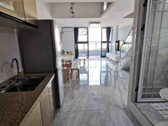 百色右江恒基广场交通便利，位置优越，拎包入住，家具齐全，学校在家门口，出租房源真实图片