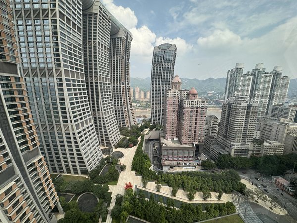 来福士广场,朝天门租房,森迪(cindy)全新 管家式服务 随时看房,渝中