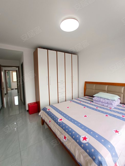 西华府洋房精装修大三室 南北通 采光好 位置好