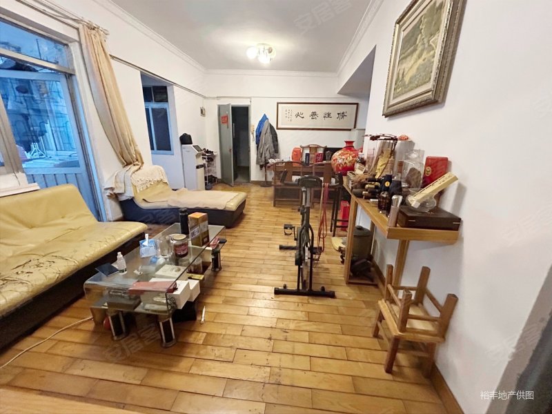 南北通 方便看房,广信白兰花园二手房,235万,2室2厅,1卫,78平米-广州