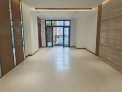 雅居乐滨江国际一期 4室2厅3卫 电梯房 南北通透 精装修