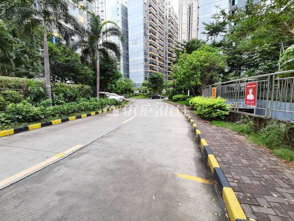 南宁青秀凤岭北凤岭名园20张 近南宁二中和新民中学 凤岭名园 楼层好