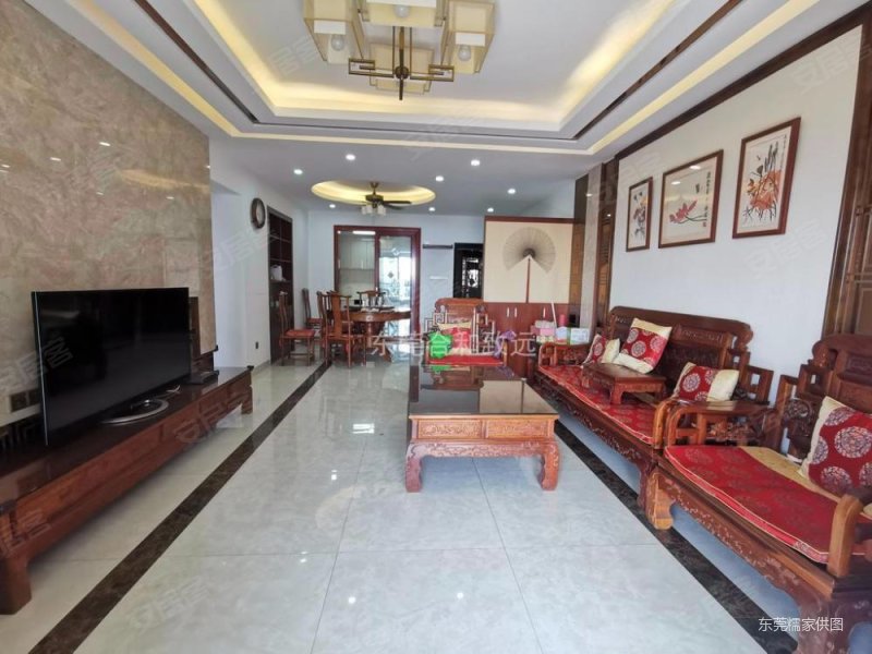 天骄峰景 小区绿化高 高楼层采光充足 带电梯 装修好,天骄峰景二手房,