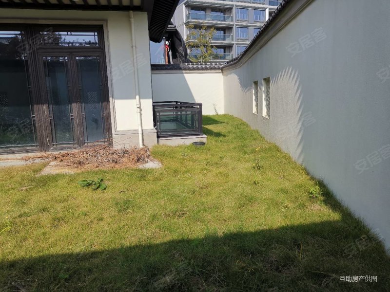 云澜府排屋边套上证320平实用500平200多平大花园