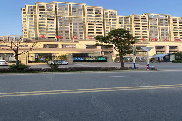 深业华府春天里