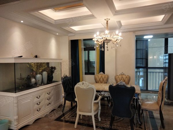 黔西南兴义桔山片区公园首府公园首府,精装四房,欧美风格,富丽堂皇,朝