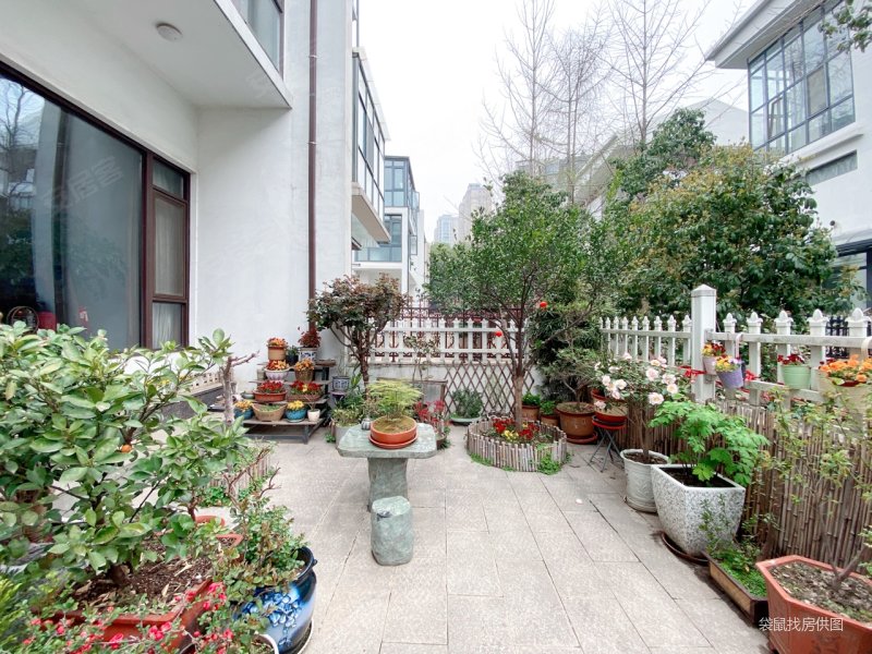 新城南都御苑别墅