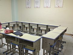 吕梁孝义城区名人嘉苑 6室2厅1卫出租房源真实图片